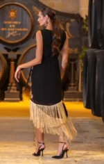 φόρεμα με κρόσια για γάμο βάπτιση αμάνικο κρουαζέ ασύμμετρο