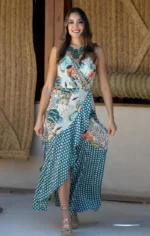 κρουαζέ φόρεμα καλοκαιρινό ασύμμετρο εμπριμέ λεπτή τιράντα