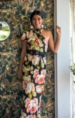 μαύρο φόρεμα με έναν ώμο καλοκαιρινό φλοράλ μάξι