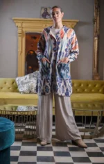 ζακέτα γυναικεία μακριά μπεζ φλοράλ απαλή στην υφή όβερσάιζ