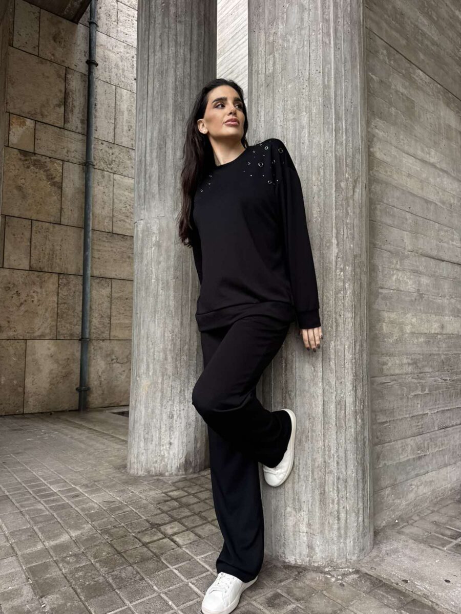 σετ φόρμες μαύρες γυναικείες με μεταλλικές λεπτομέρειες