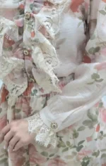 σετ φούστα πουκάμισο φλοράλ σε ρομαντικό ύφος