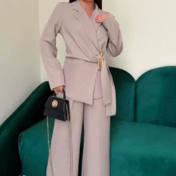 μπεζ κοστούμι γυναικείο με παντελόνα με λάστιχο στη μέση